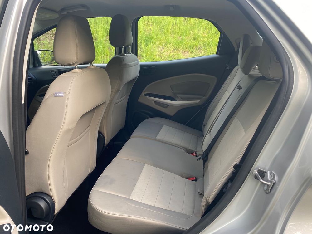 Ford EcoSport - 16