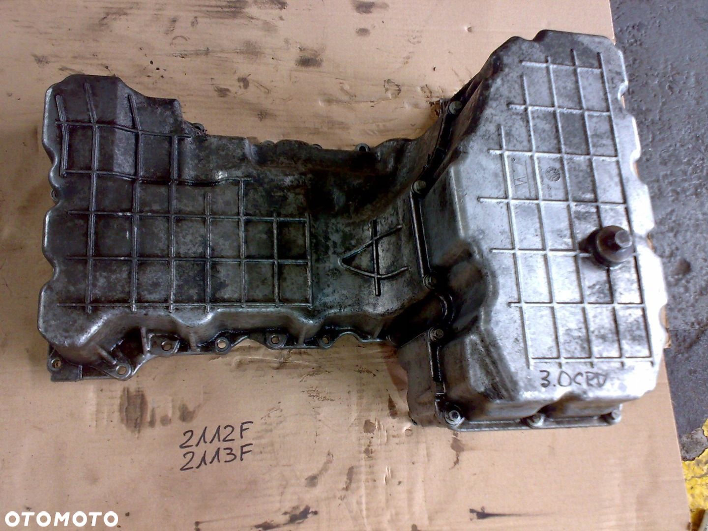 JEEP GRAND CHEROKEE WK2 14-18 3.0CRD MISKA MISA OLEJOWA VM63D - 1