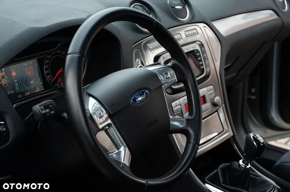 Ford Mondeo 2.0 TDCi Viva Titanium - 27