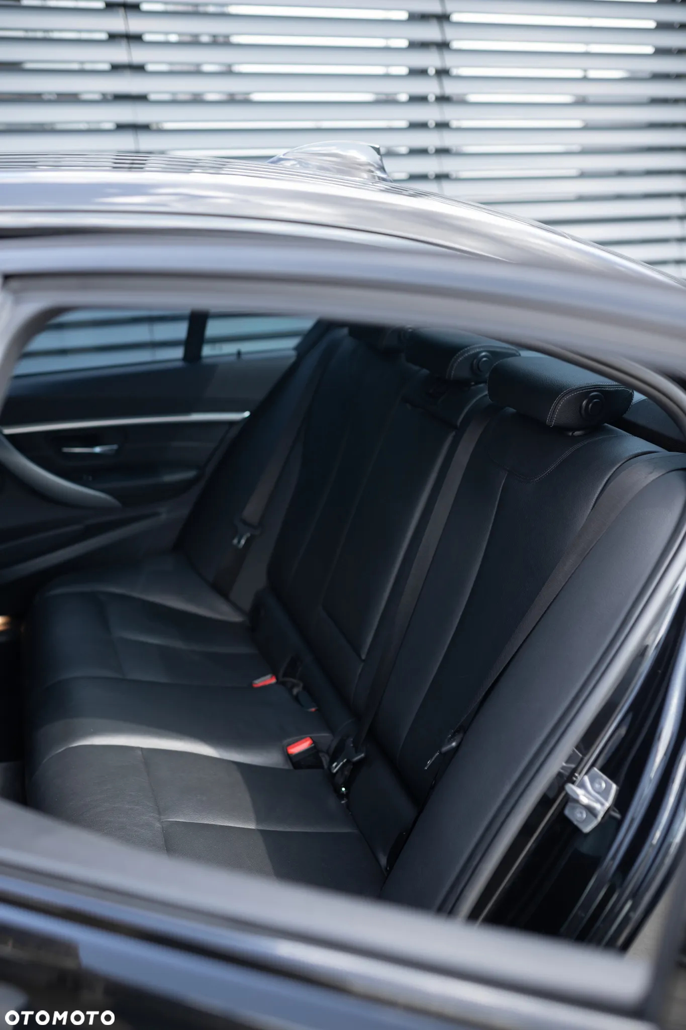 BMW Seria 3 330e iPerformance M Sport Shadow - 15
