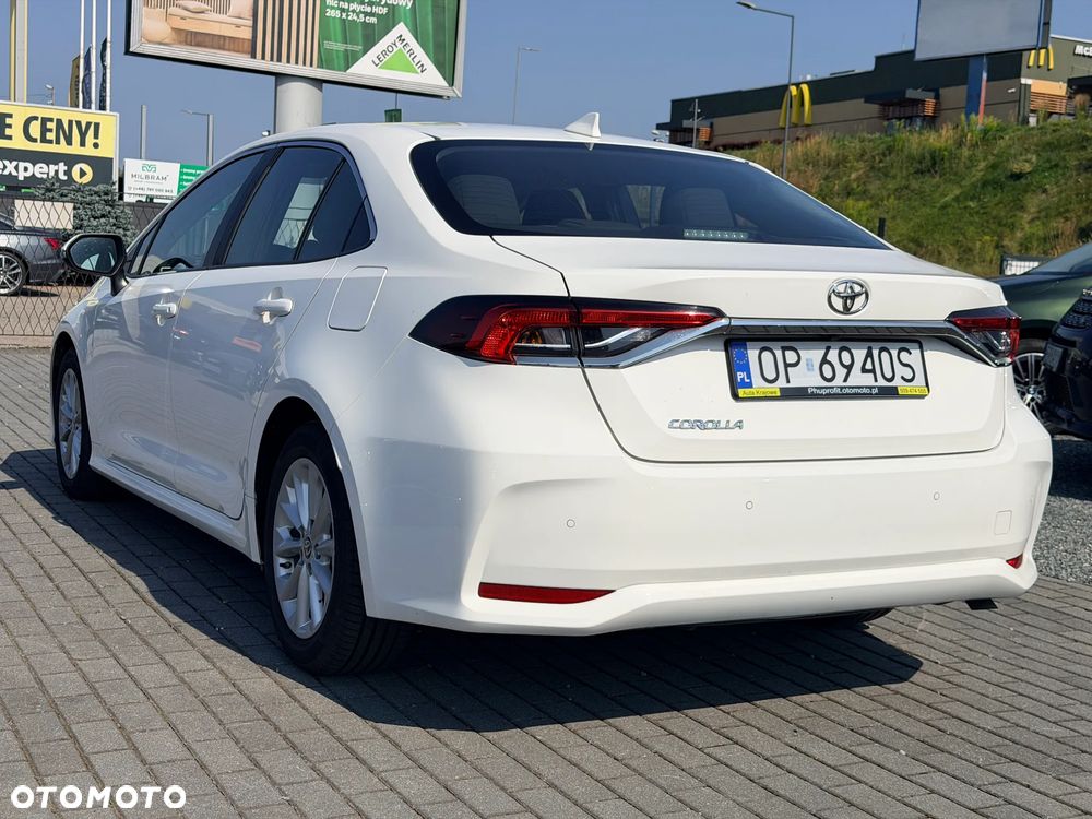Toyota Corolla 1.5 Comfort - 11