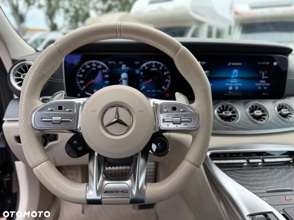 Mercedes-Benz AMG GT 43 4-Matic+ - 16