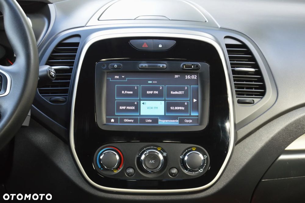Renault Captur - 24