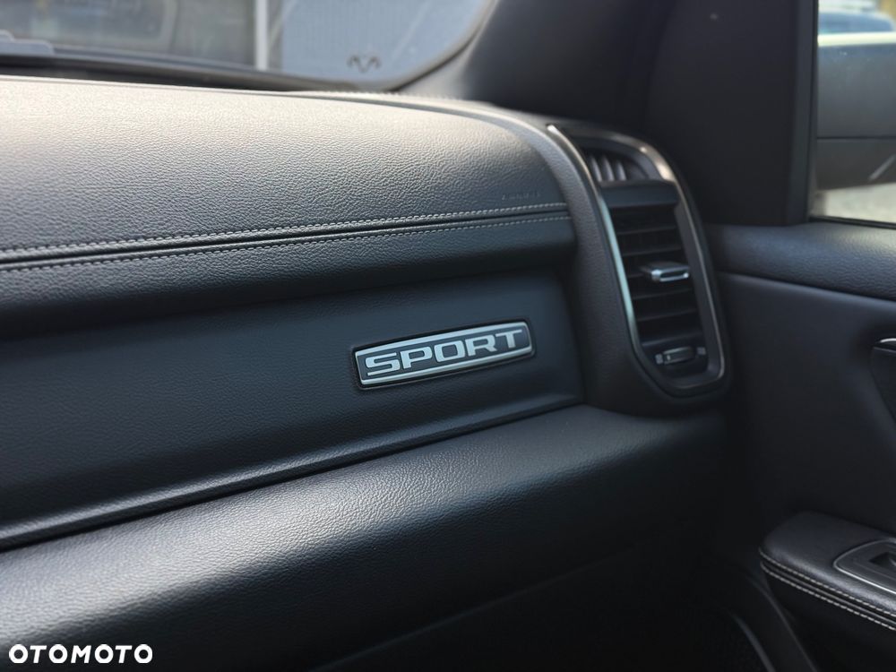 RAM 1500 Crew Cab Sport - 37