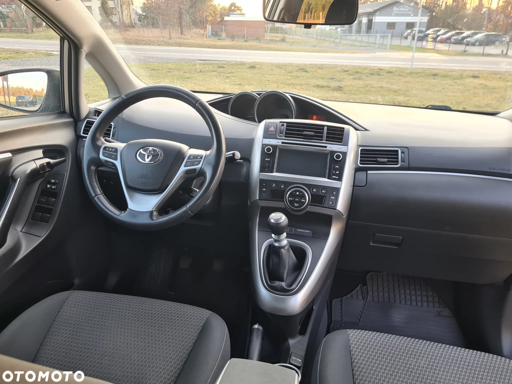 Toyota Verso 1.6 D-4D 5-Sitzer Start/Stop Skyview Edition - 15