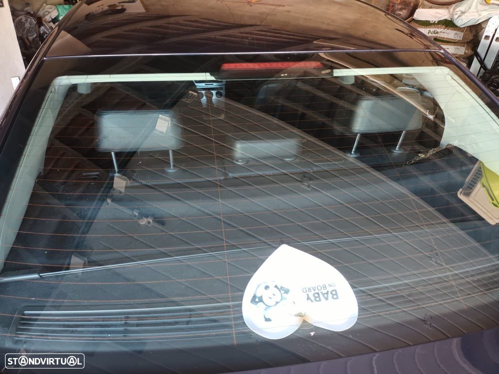 VW Passat 2.0 TDI Highline - 17