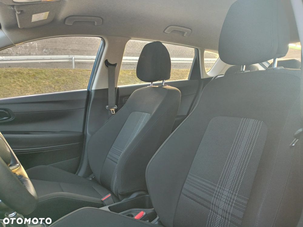 Hyundai Bayon 1.2 MPI Pure - 11