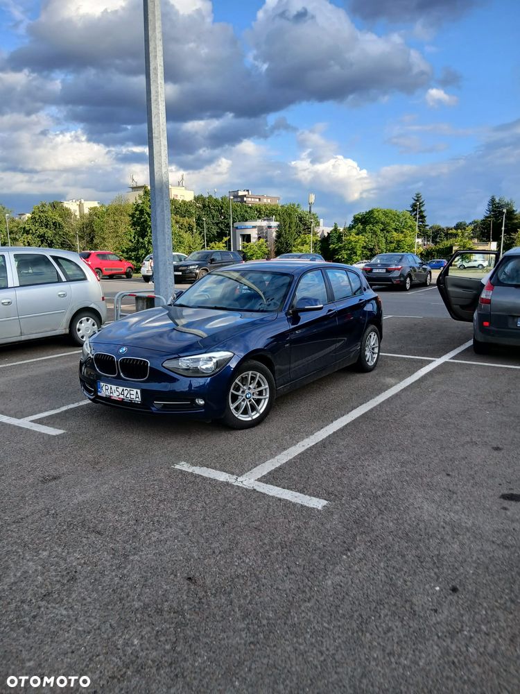 BMW Seria 1 116d Sport Line - 1