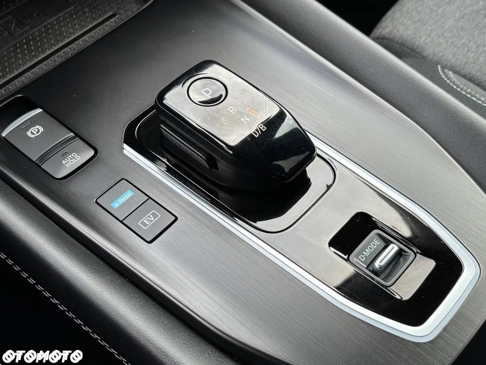 Nissan Qashqai 1.5 e-POWER N-Connecta - 34