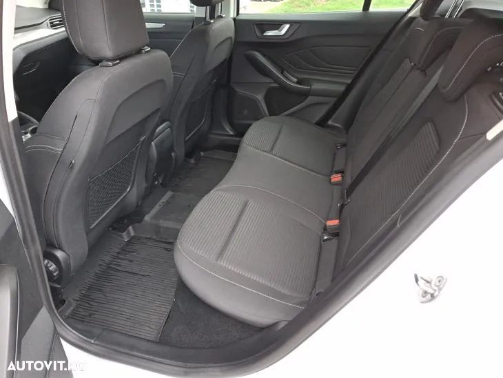 Ford Focus 1.5 EcoBlue Titanium - 13