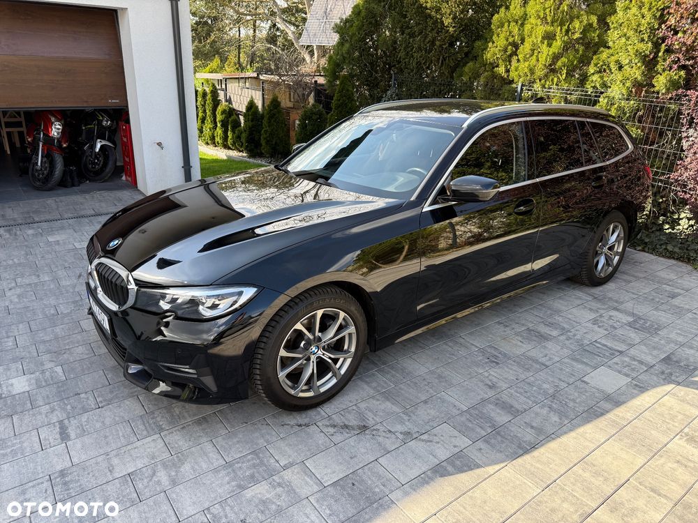 BMW Seria 3 320d Sport Line - 22