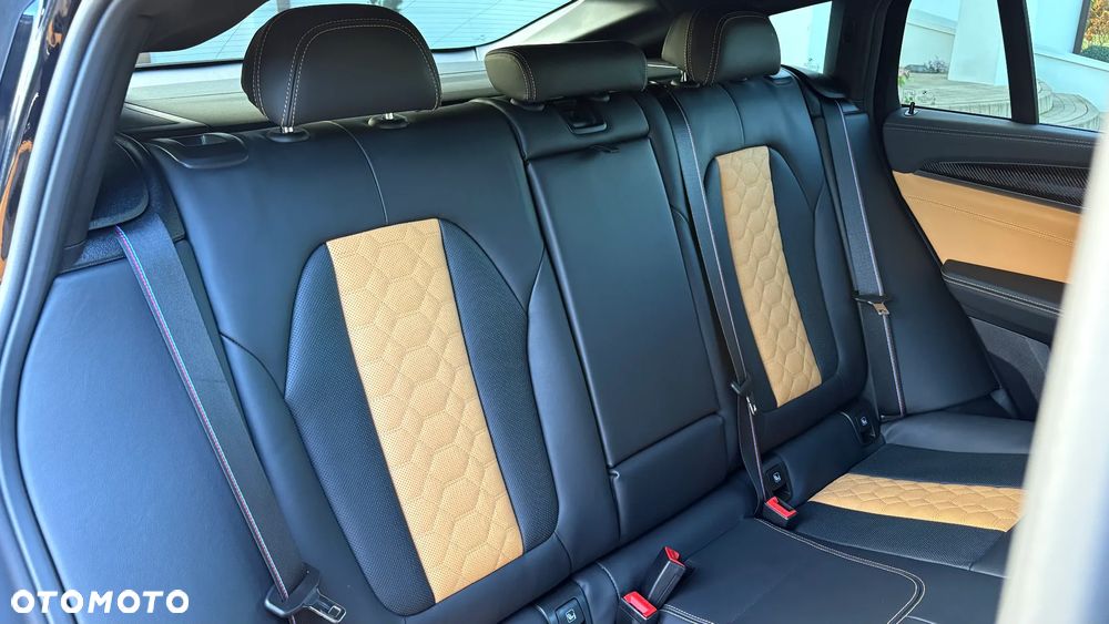 BMW X4 M X4M Competition - 37