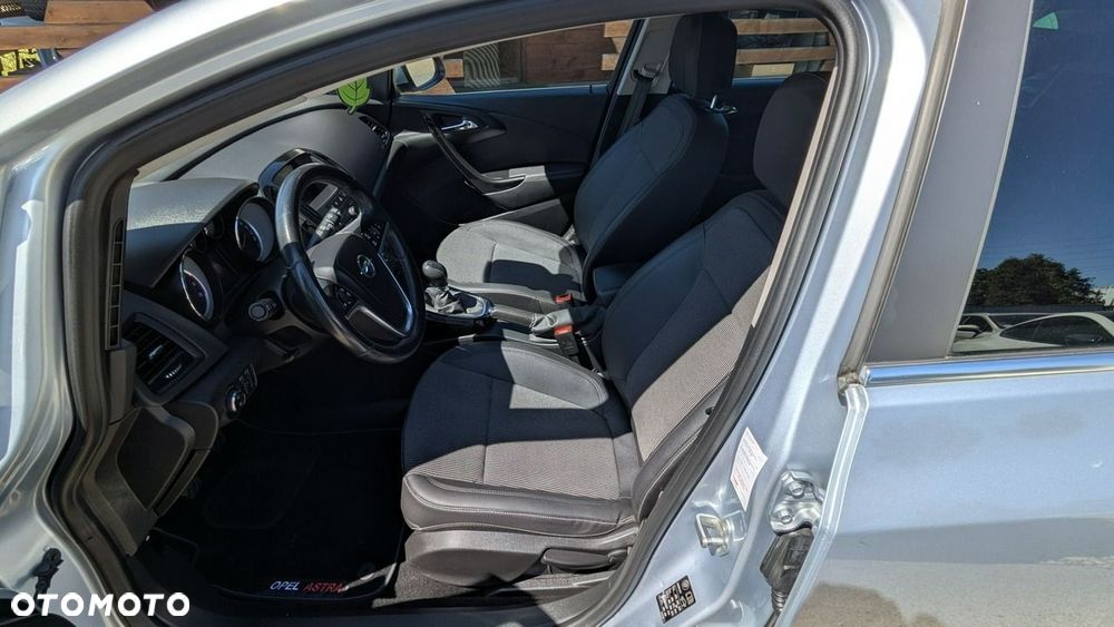 Opel Astra - 18