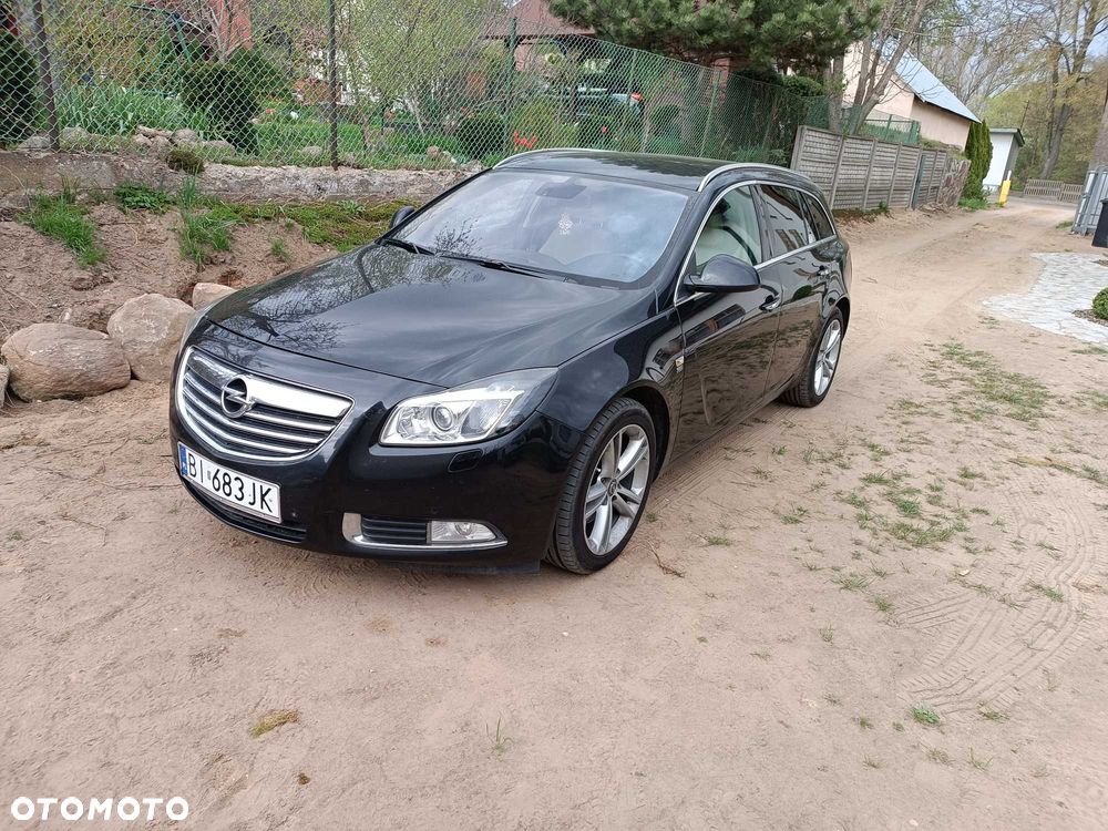 Opel Insignia - 1