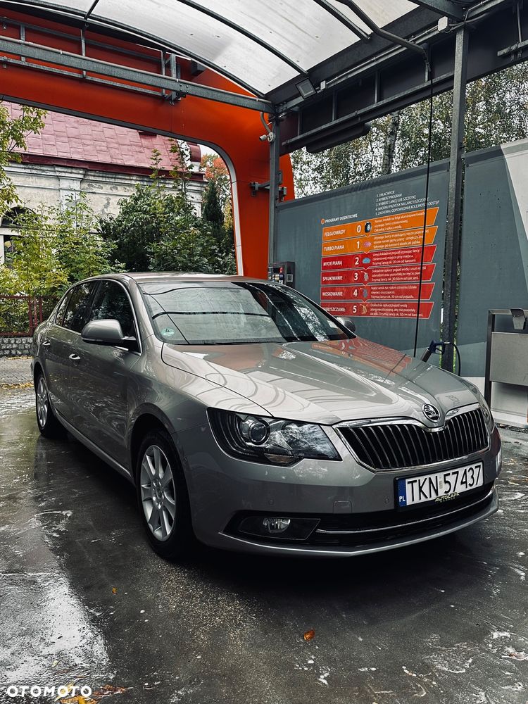 Skoda Superb 1.8 TSI DSG Exclusive - 11