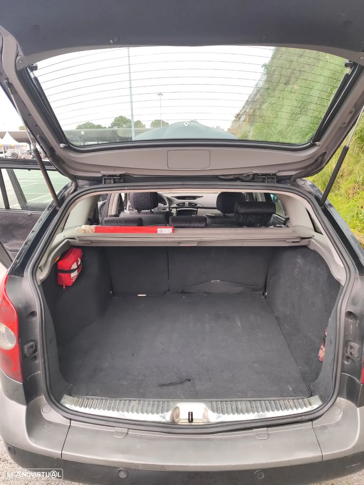 Renault Laguna Break 1.9 dCi Confort - 6