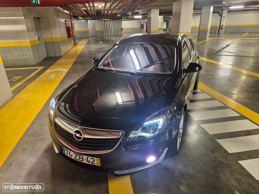 Opel Insignia Sports Tourer 1.6 ECOTEC Exclusive - 4