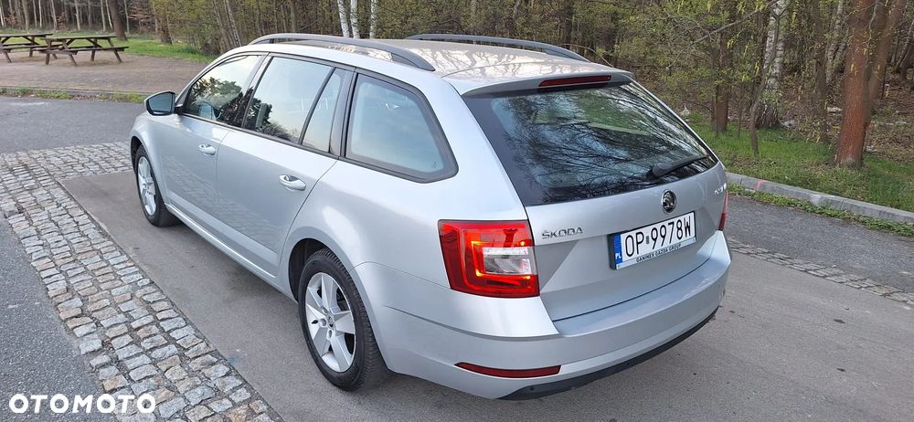 Skoda Octavia 1.6 TDI SCR Active - 5
