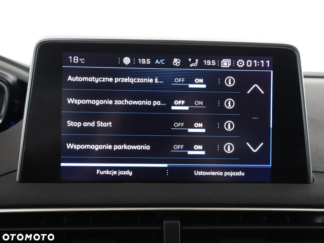 Peugeot 3008 1.5 BlueHDi Allure S&S EAT8 - 24