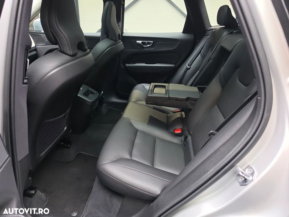Volvo XC 60 B4 D AWD Geartronic Inscription - 22