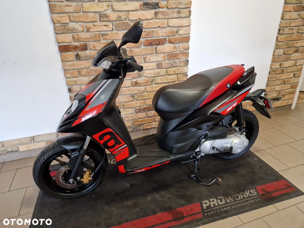 Aprilia SR - 2