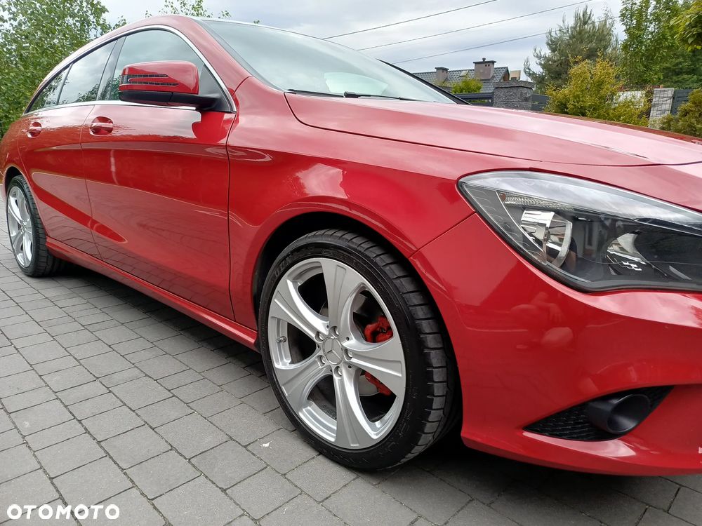 Mercedes-Benz CLA - 4