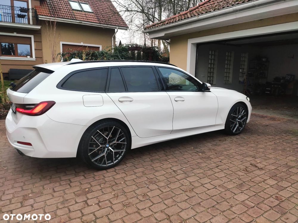 BMW Seria 3 318d Sport Line - 31