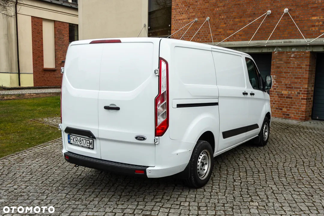 Ford Transit Custom - 10