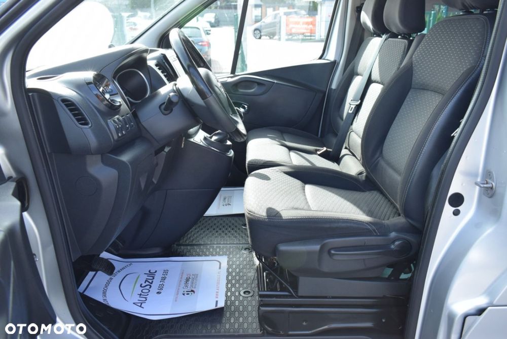 Opel Vivaro - 18
