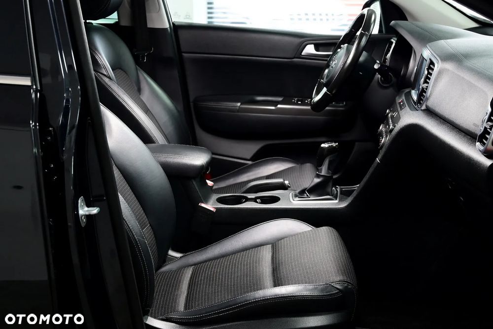 Kia Sportage 1.7 CRDI Business Line L 2WD - 22