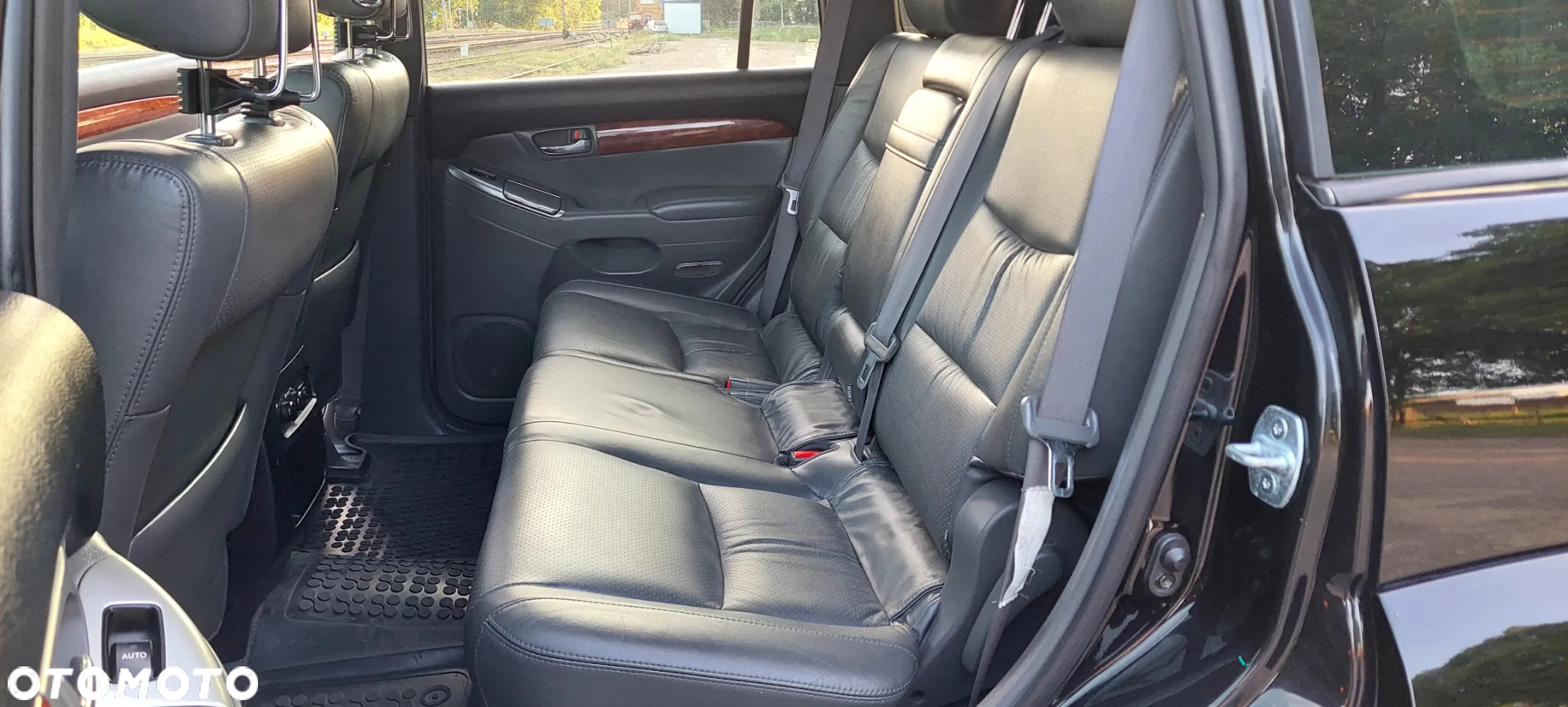 Toyota Land Cruiser 3.0 D Luna Comfort - 36