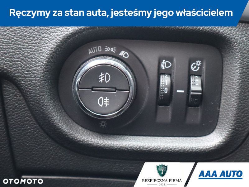Opel Astra - 17