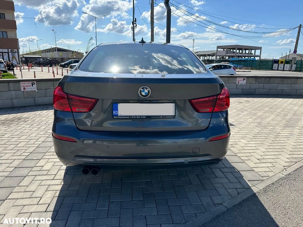 BMW Seria 3 330d AT Sport Line - 5