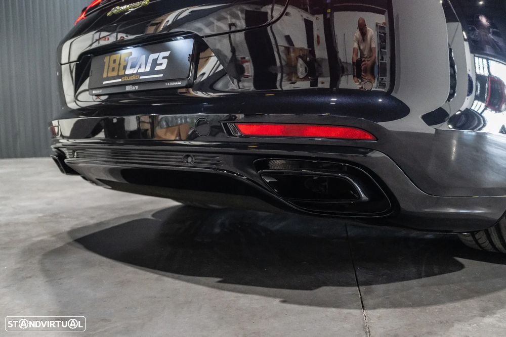 Porsche Panamera 4 E-Hybrid Platinum Edition - 51