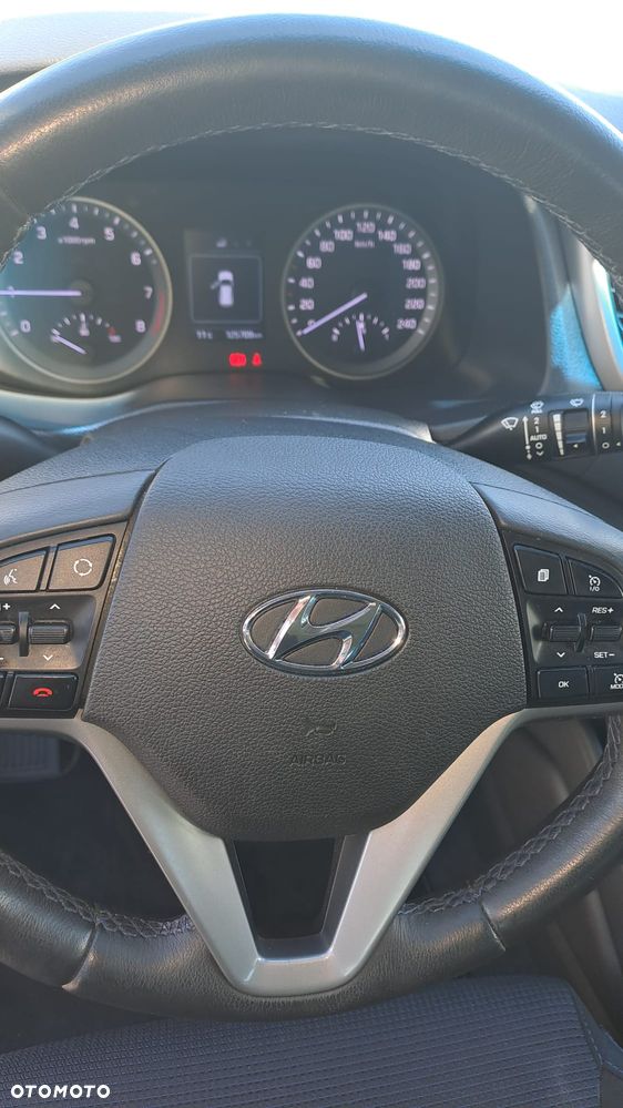 Hyundai Tucson 1.6 GDI BlueDrive Style 2WD - 9