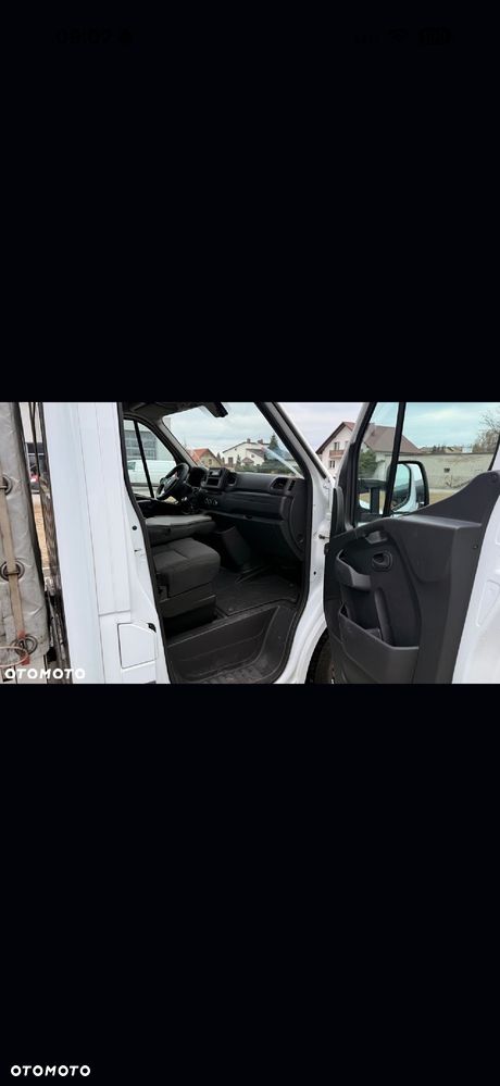 Mercedes-Benz Sprinter - 11