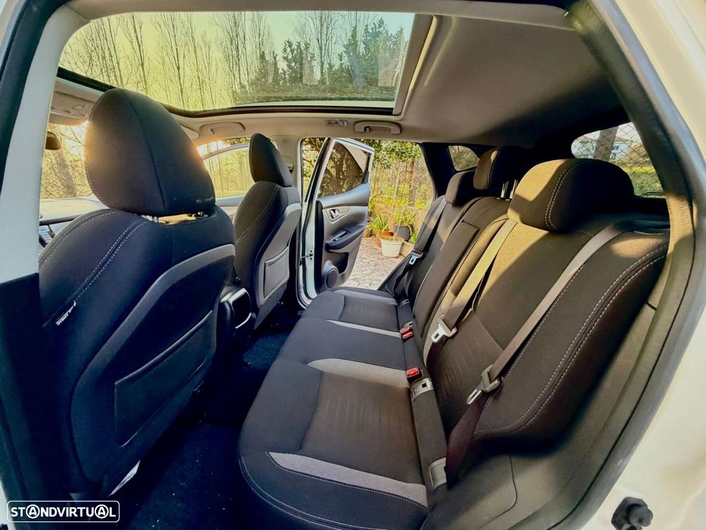 Nissan Qashqai 1.2 DIG-T N-Connecta - 25