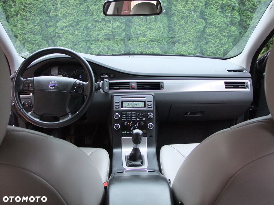 Volvo V70 - 15