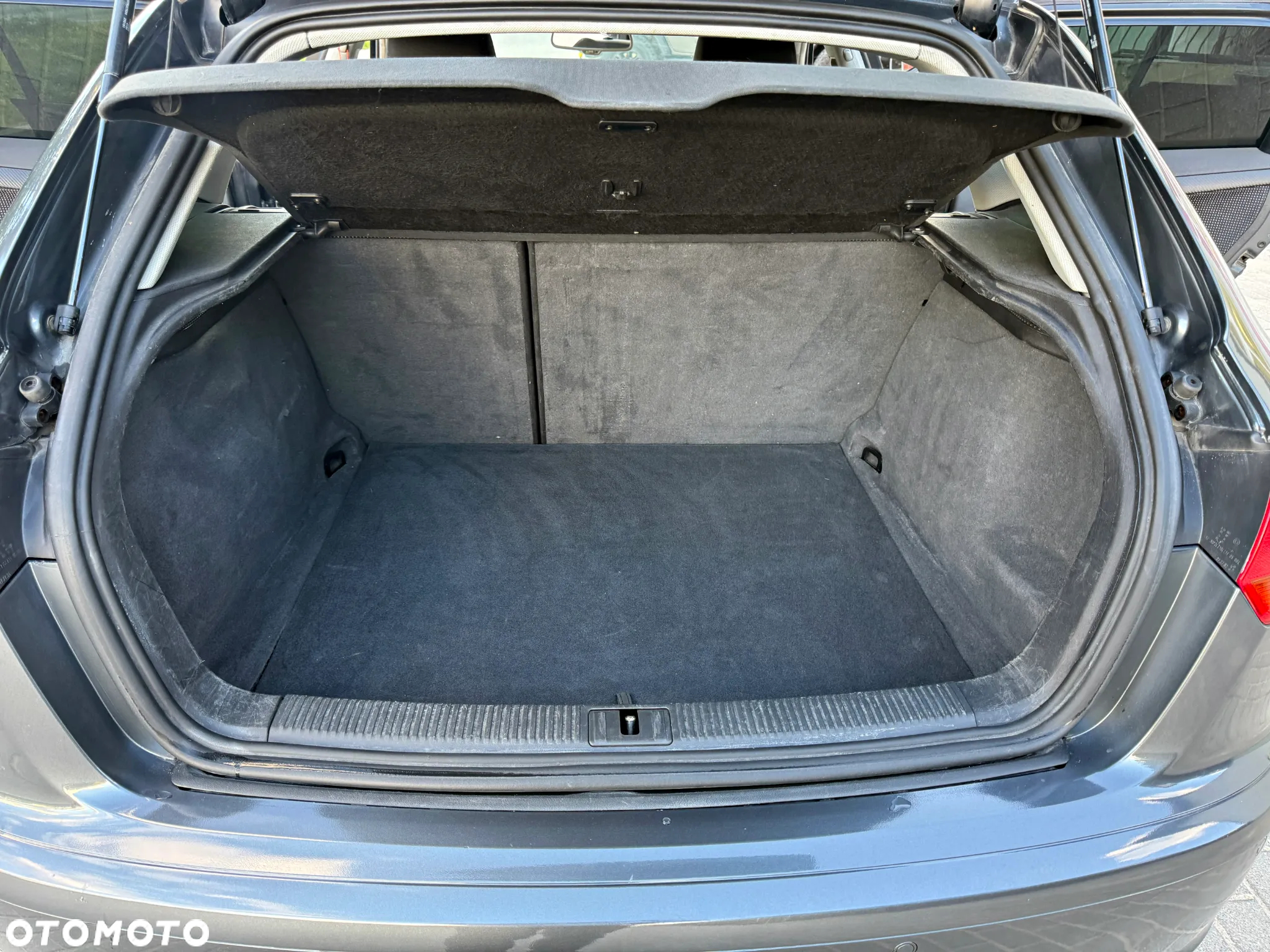 Audi A3 Sportback 2.0 TDI DPF quattro Ambiente - 13