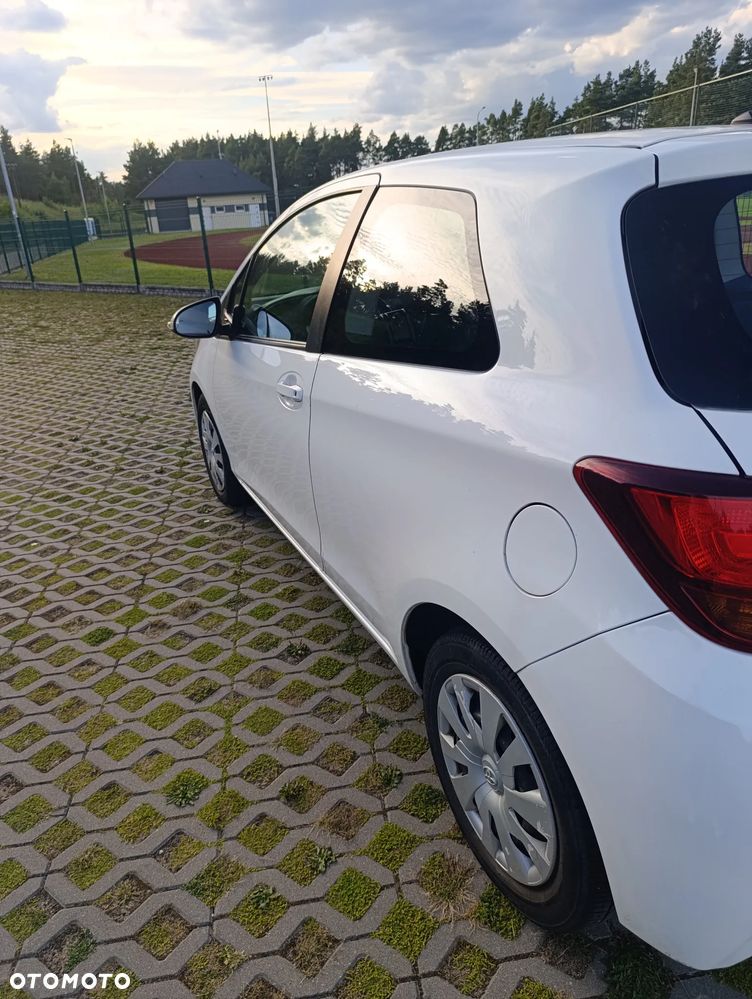 Toyota Yaris 1.0 Active EU6 - 5