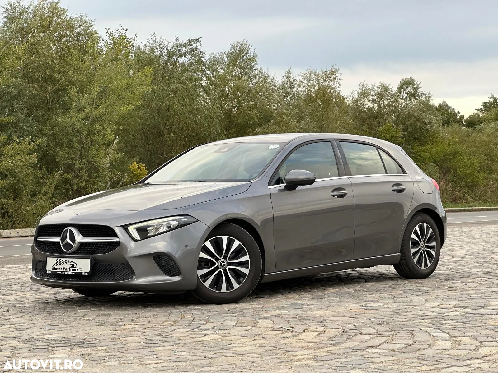 Mercedes-Benz A 180 7G-DCT - 4