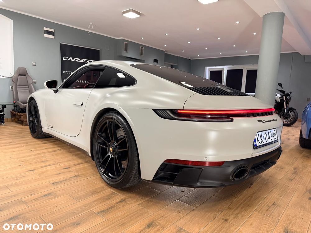 Porsche 911 - 12