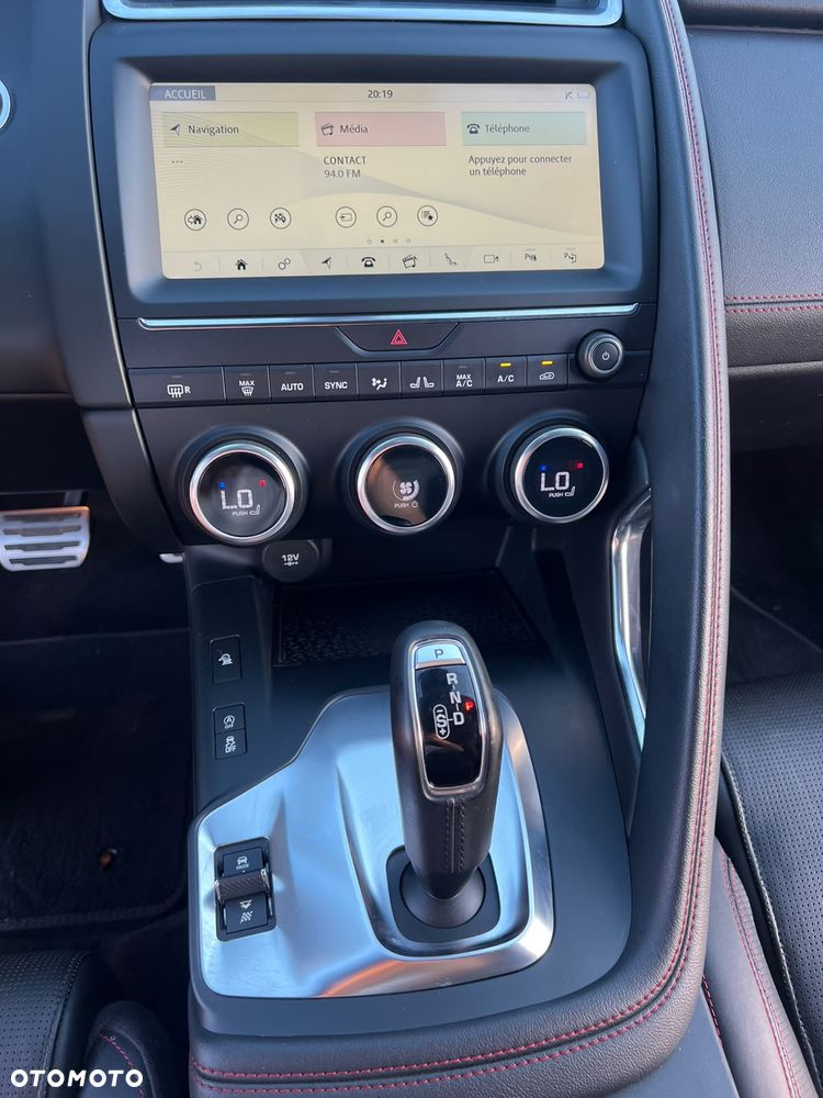 Jaguar E-Pace 2.0 i4P AWD R-Dynamic S - 10