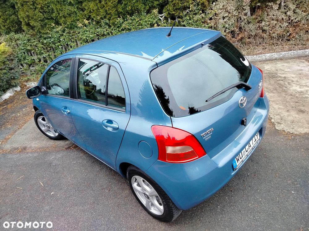 Toyota Yaris 1.3 VVT-i Cool - 13