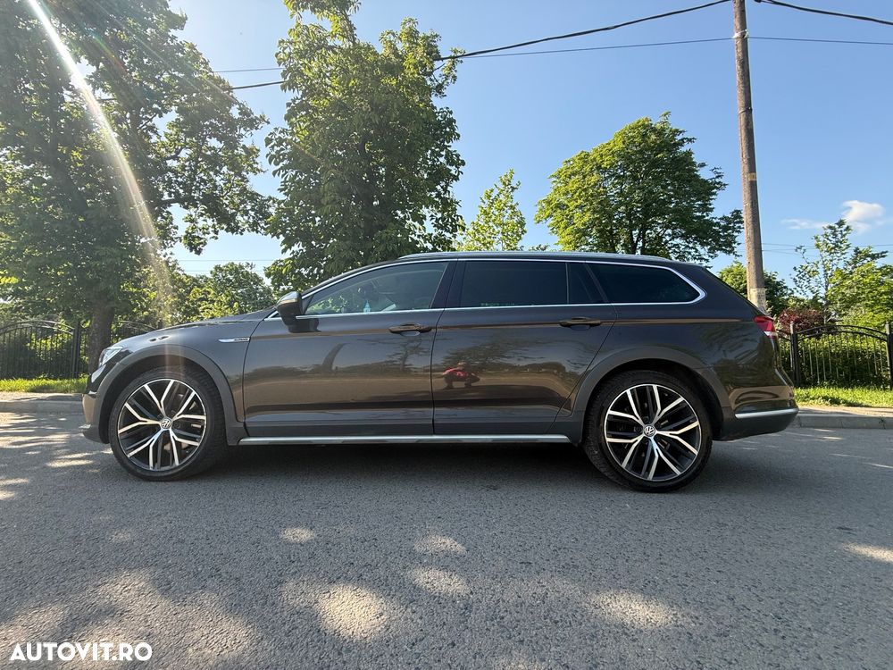 Volkswagen Passat - 13