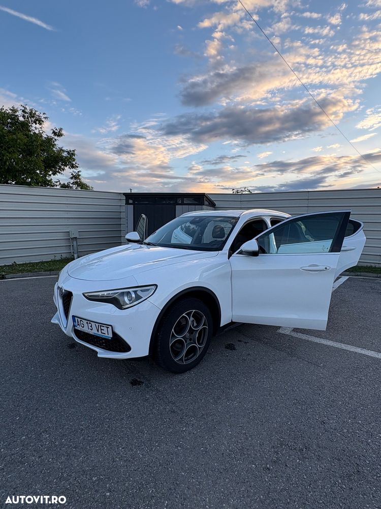 Alfa Romeo Stelvio 2.0 Turbo AWD AT8 Super - 8