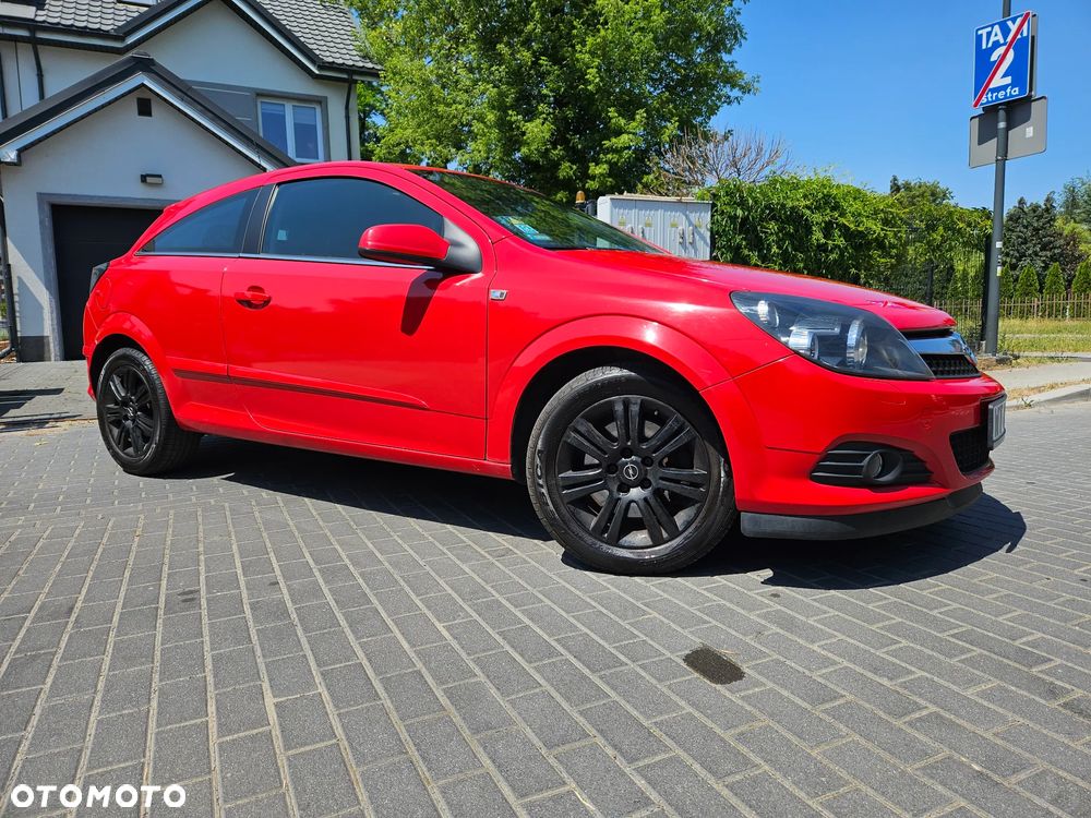 Opel Astra 1.6 T Cosmo - 1