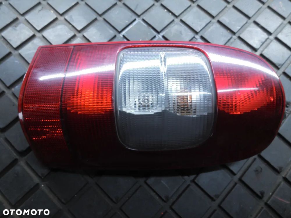 OPEL SINTRA LAMPA TYLNA PRAWA EUROPA POSIADAM 2 SZT - 3