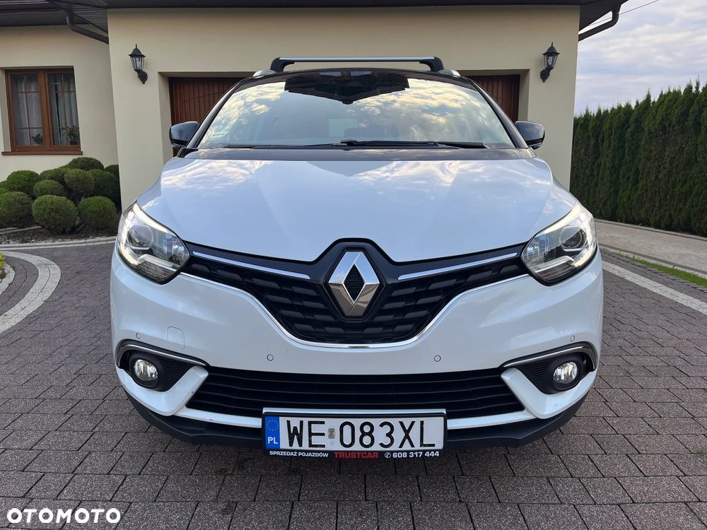 Renault Grand Scenic - 8