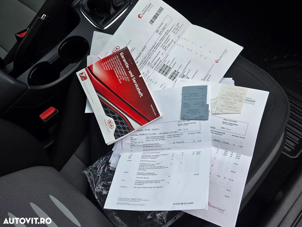 Kia Ceed 1.6 CRDi 128 Fifa World Cup Edition - 19